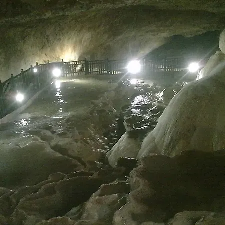 Hotel Grand Ozfidan *