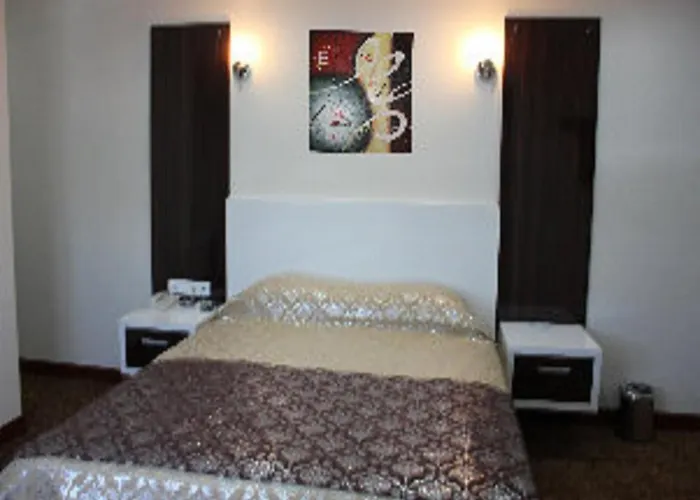 Hotel Grand Ozfidan *